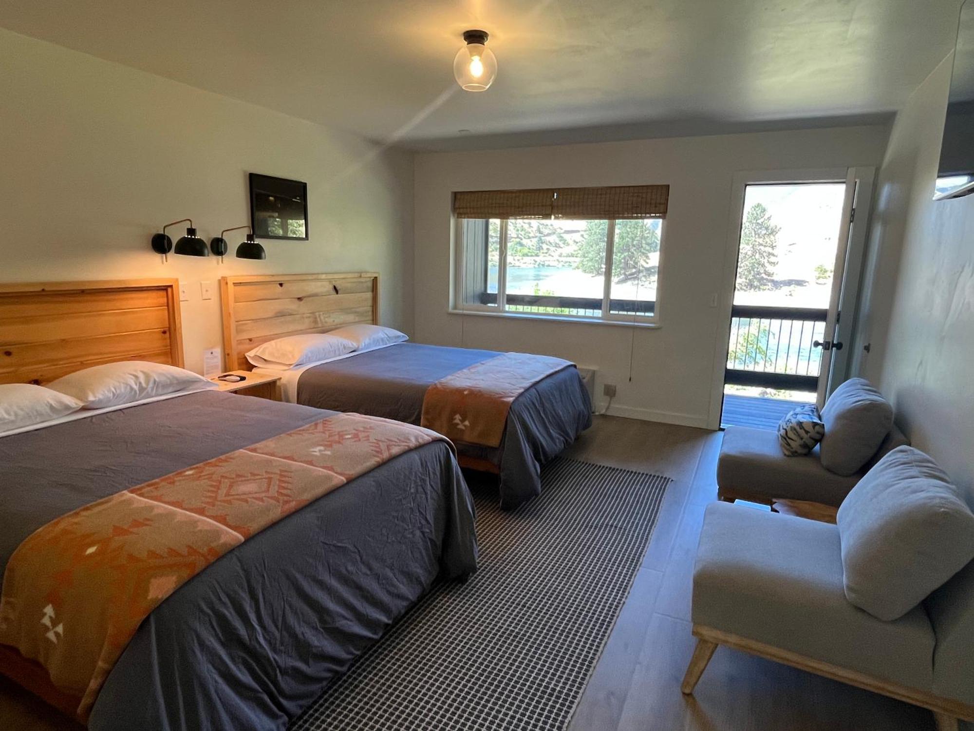 Steelhead Lodge Lucile Buitenkant foto